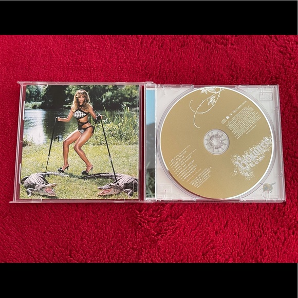 Beyoncé CD Albums - Picture 7 of 10